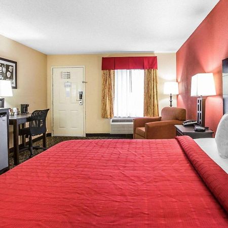 Knights Inn & Suites 格里芬 外观 照片