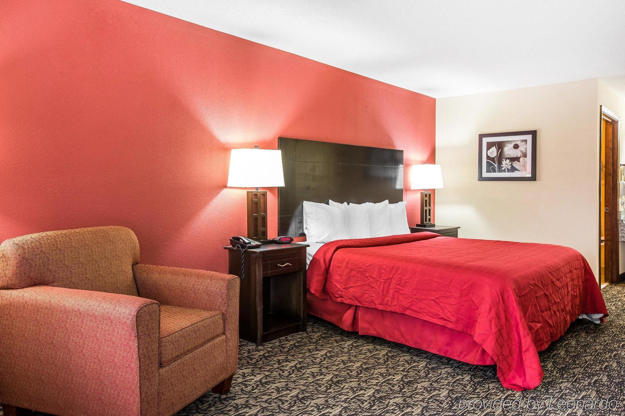 Knights Inn & Suites 格里芬 外观 照片