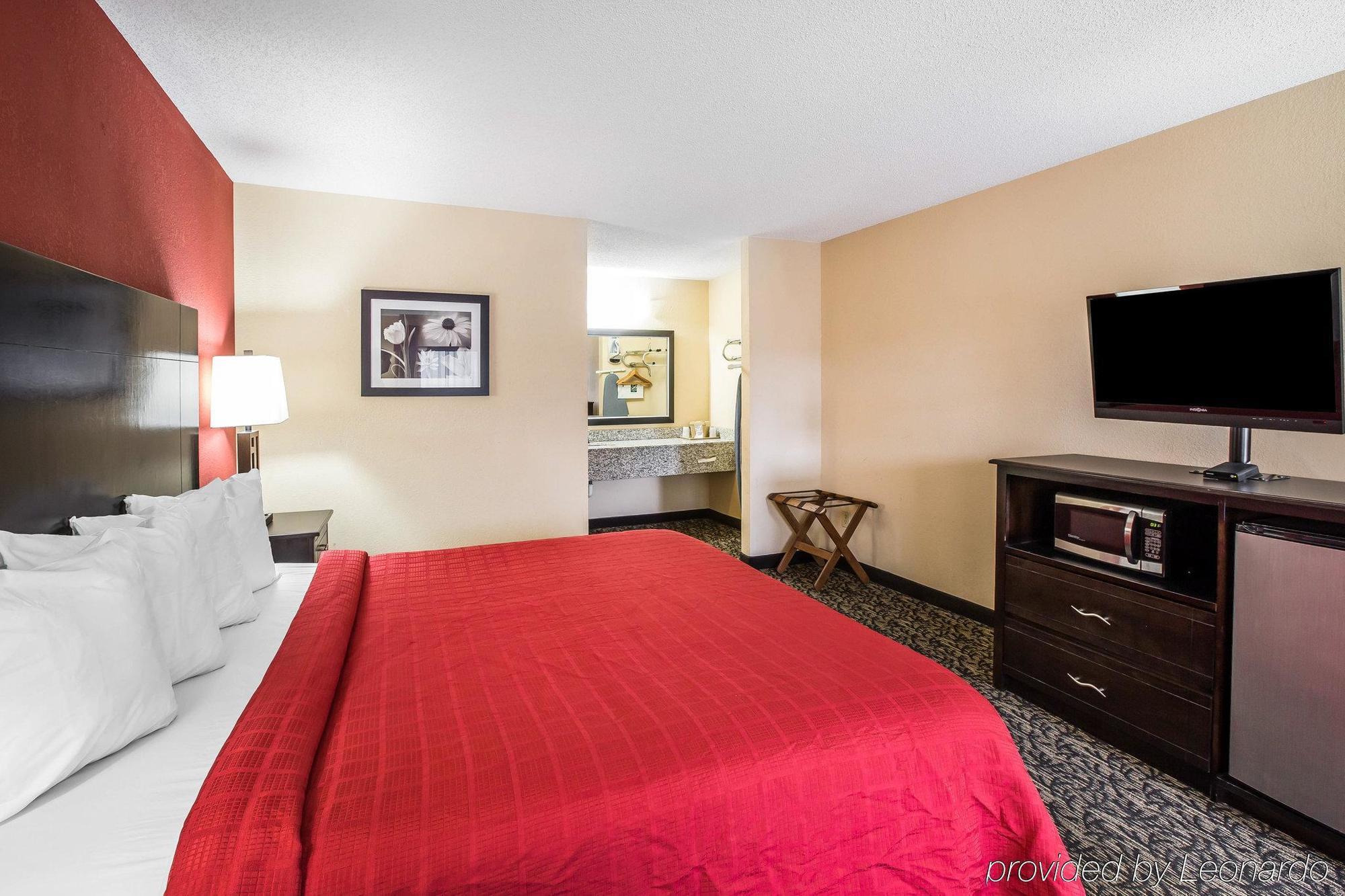Knights Inn & Suites 格里芬 外观 照片