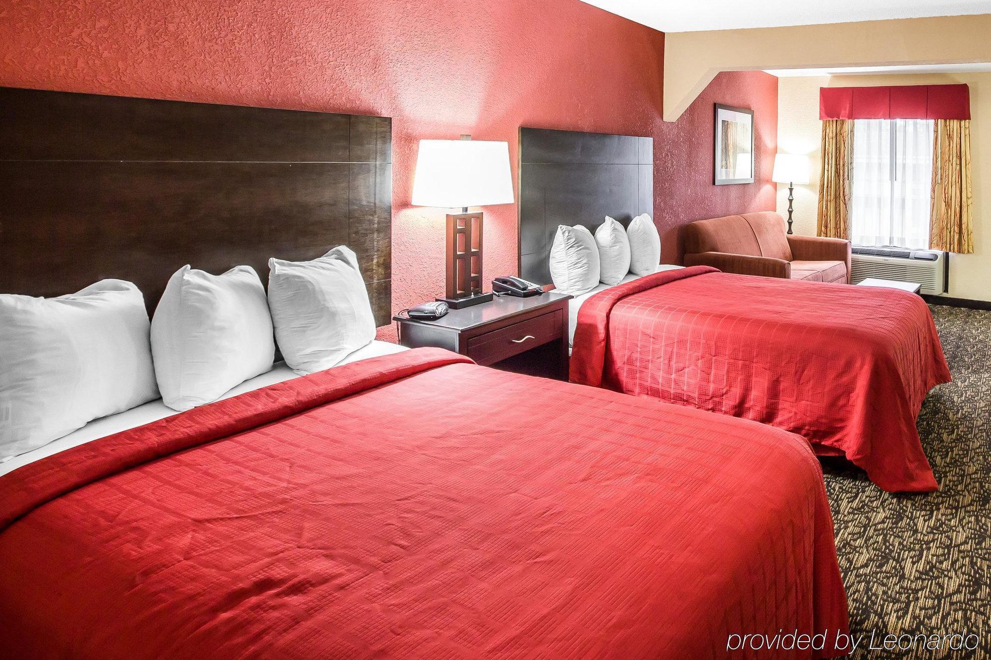 Knights Inn & Suites 格里芬 外观 照片