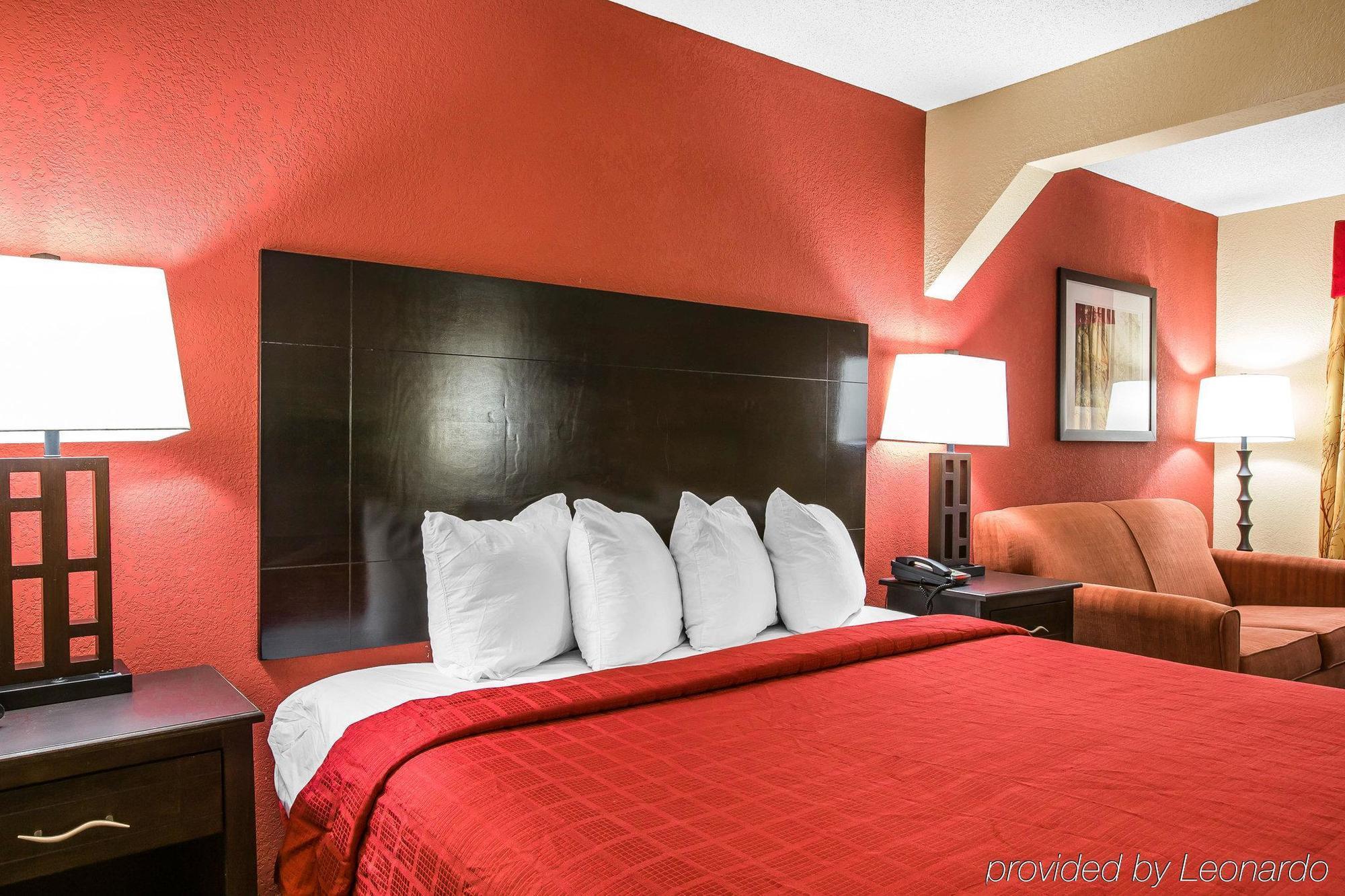 Knights Inn & Suites 格里芬 外观 照片