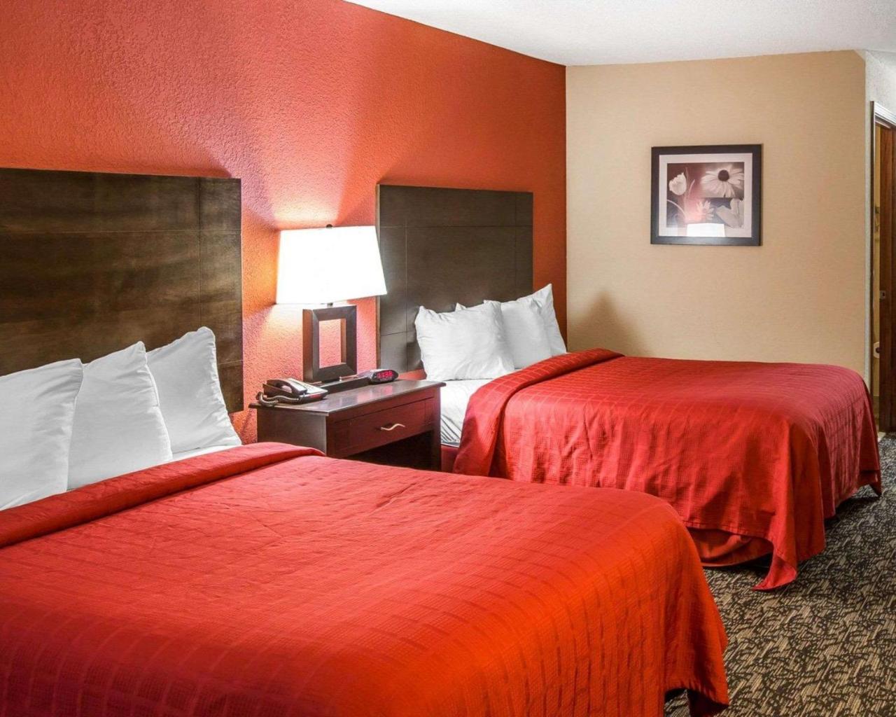 Knights Inn & Suites 格里芬 外观 照片